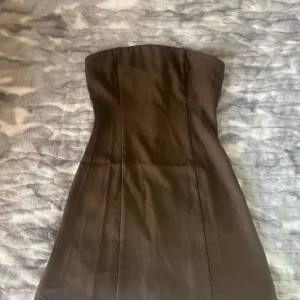 Elegant Brown Strapless Dress